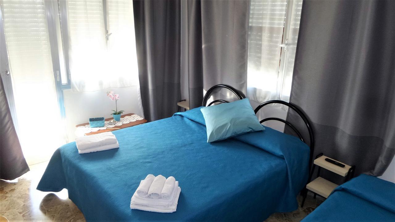 Hotel Eugenio Rimini Esterno foto